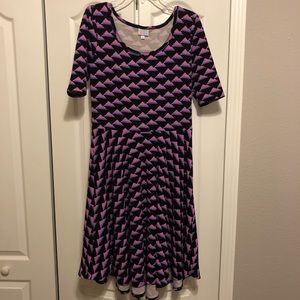 XL Nicole (Lularoe)